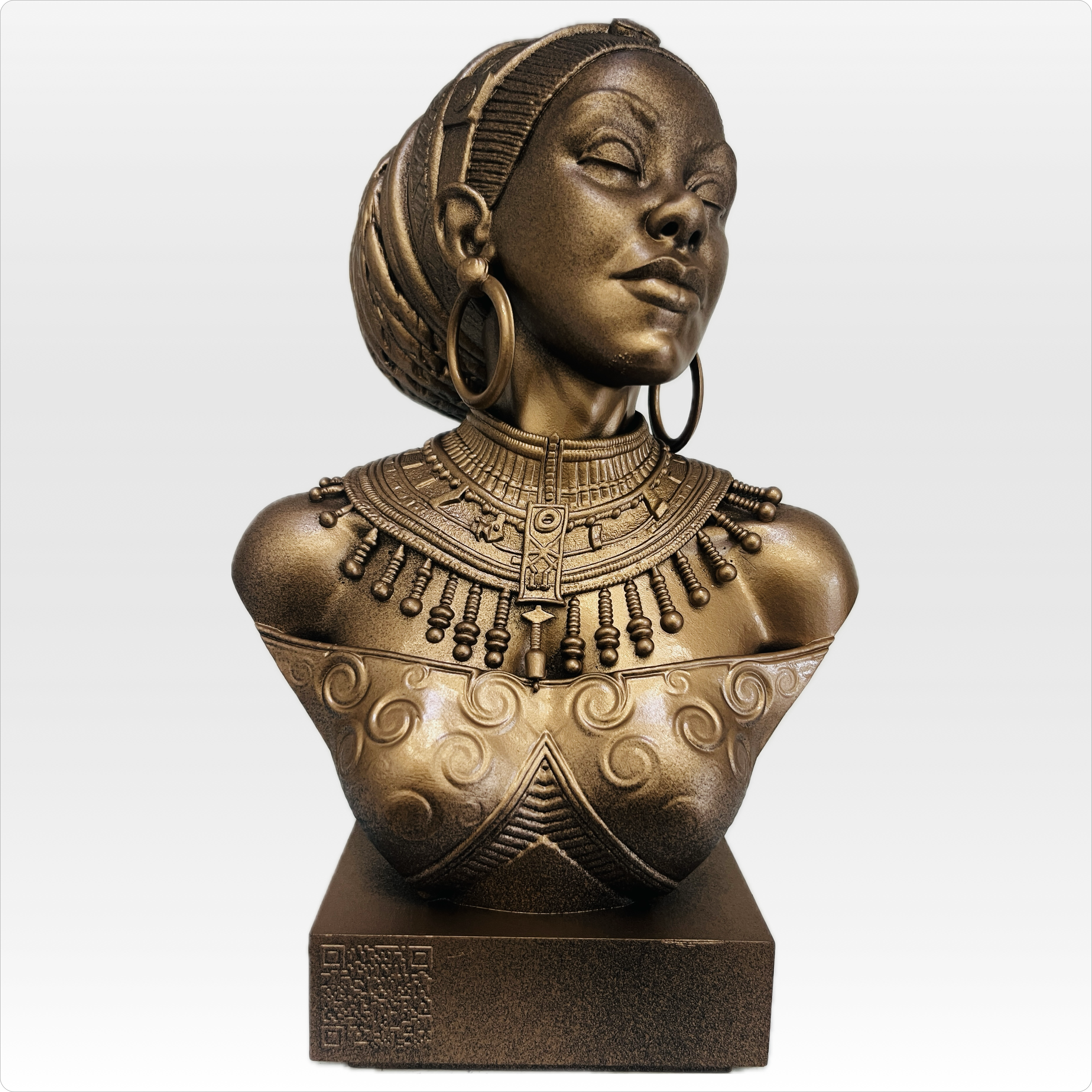 Amina golden reflective sculpture bust